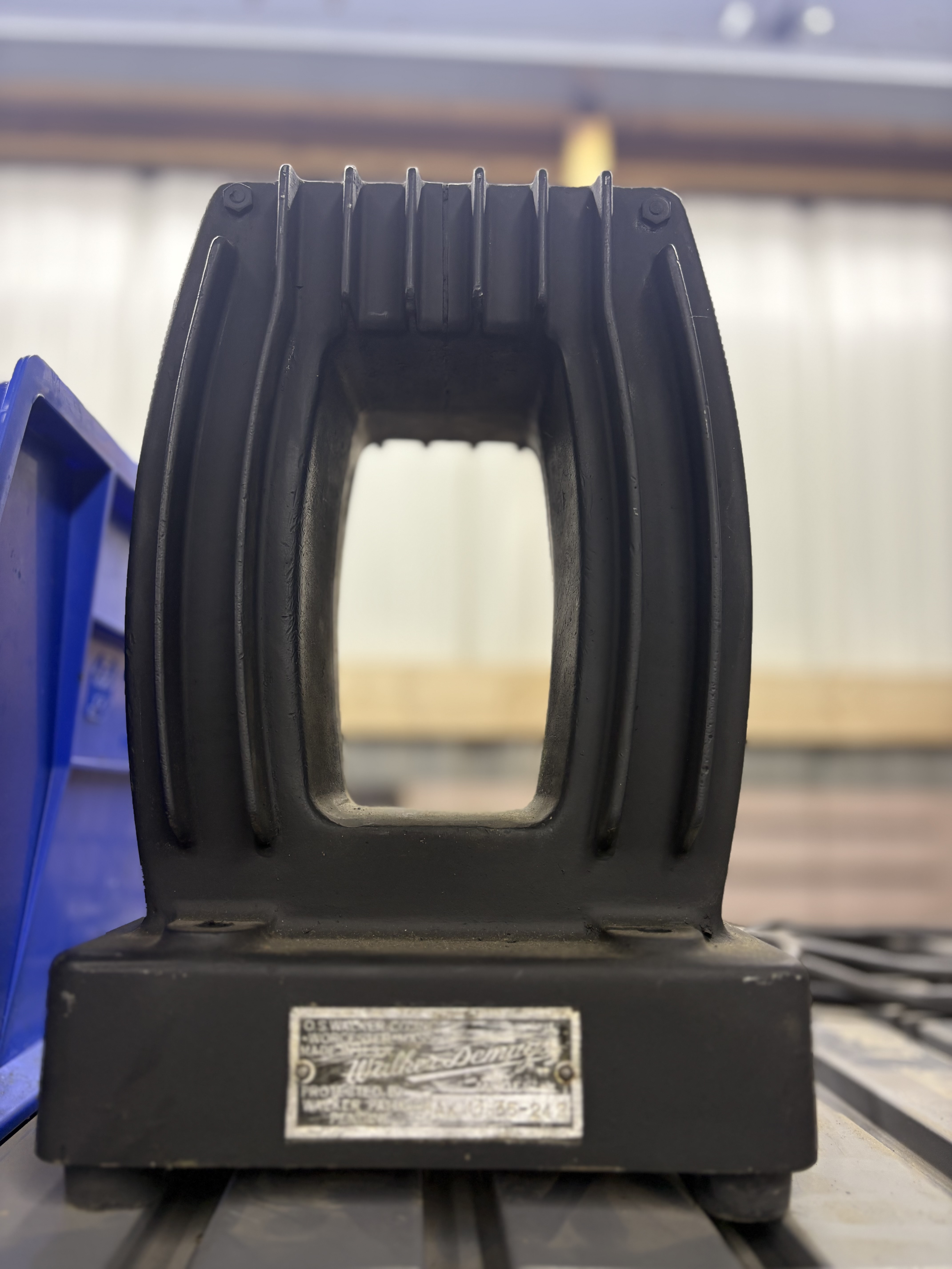 Walker Table Top Demag